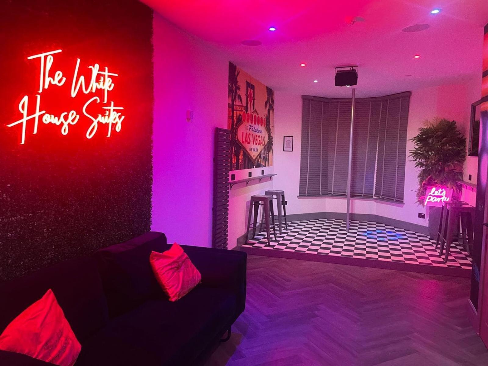 The White House Vegas Suites ブラックプール エクステリア 写真