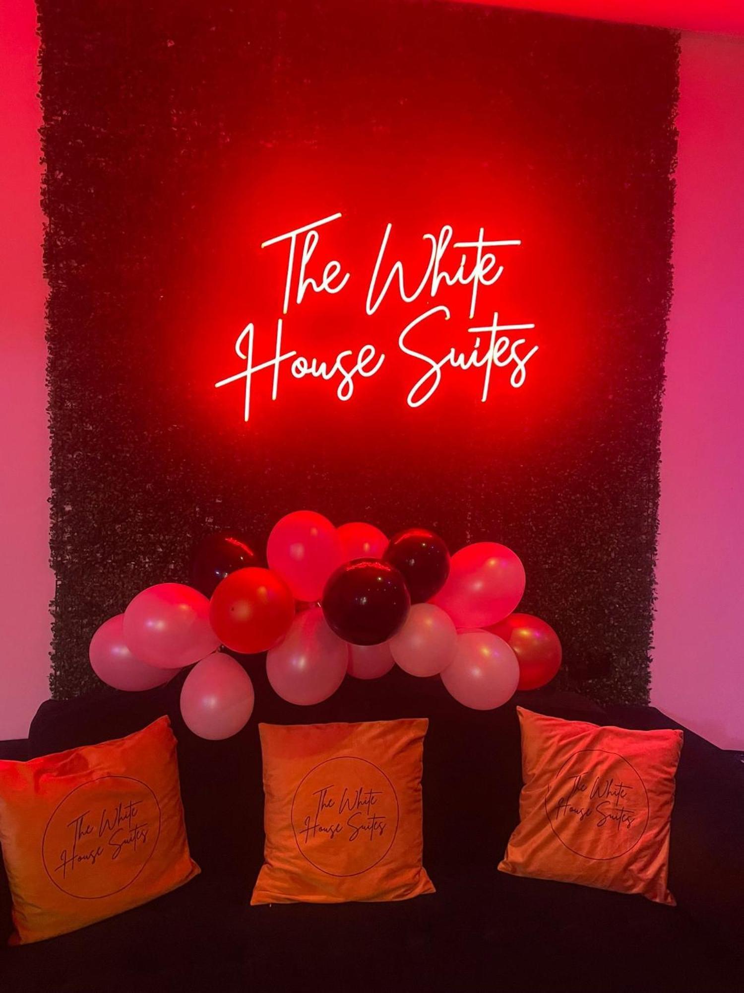 The White House Vegas Suites ブラックプール エクステリア 写真